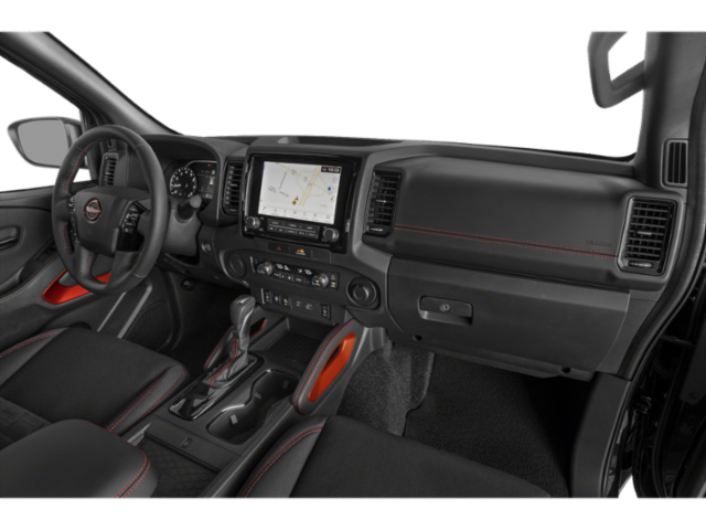 2024 Nissan Frontier PRO-4X Crew Cab photo 8