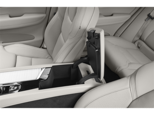 2026 VOLVO XC60 - Image 10