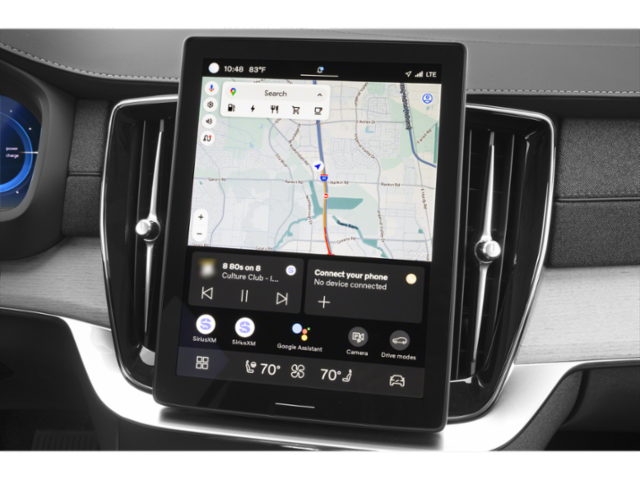 2026 Volvo XC90 T8 photo 6