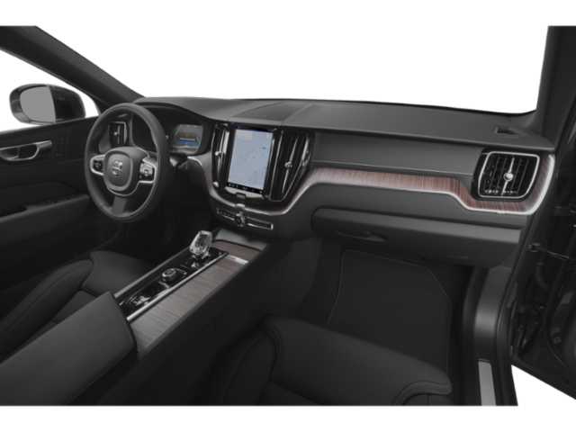 2022 VOLVO XC60 - Image 14