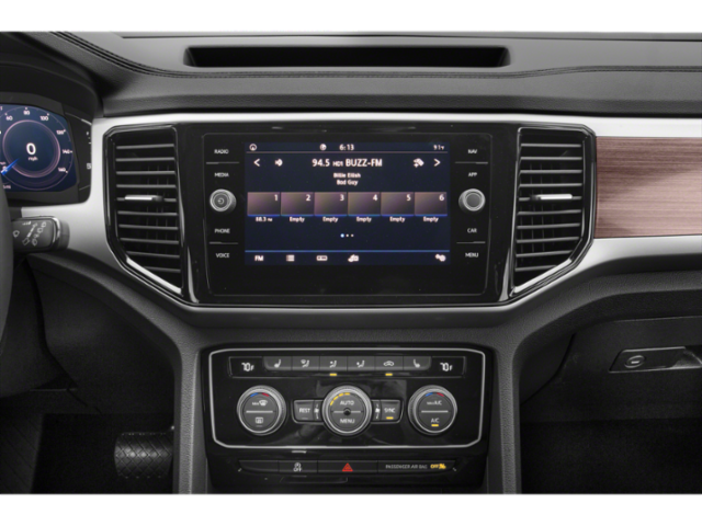 2022 Volkswagen Atlas SEL photo 10