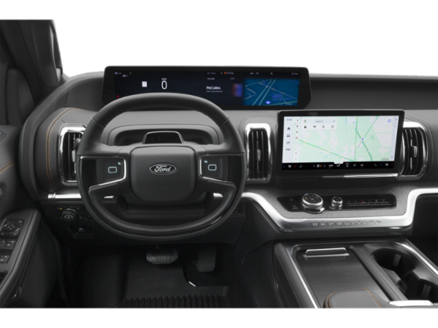 2025 Ford Expedition photo 3