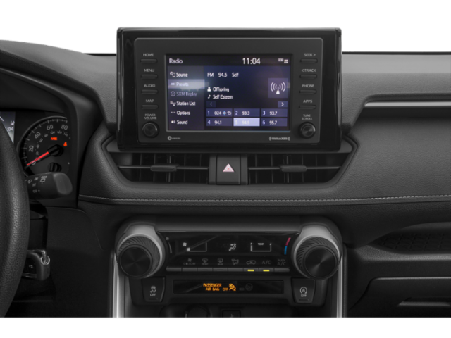 2022 Toyota RAV4 LE photo 5