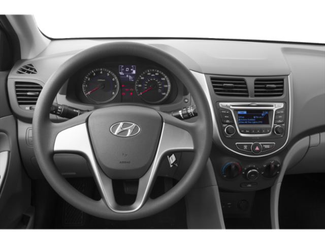 2015 Hyundai Accent GLS photo 3
