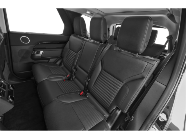 2023 Land Rover Discovery HSE R-Dynamic photo 9