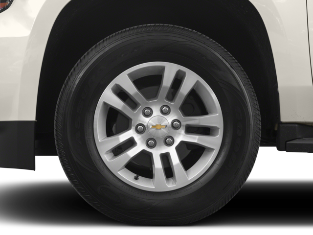 2017 Chevrolet Suburban LT photo 12