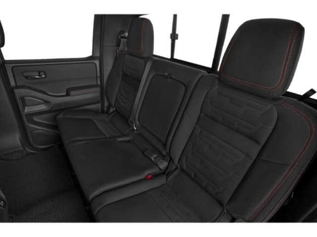 2022 Nissan Frontier PRO-X photo 13