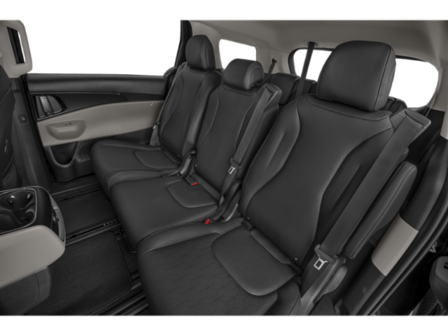 2026 Kia Carnival LXS photo 10