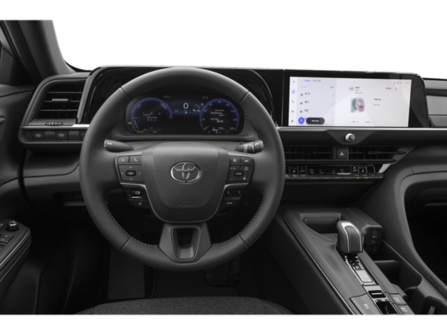 2023 Toyota Crown XLE photo 3