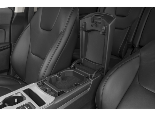 2022 Ford Edge Titanium photo 11