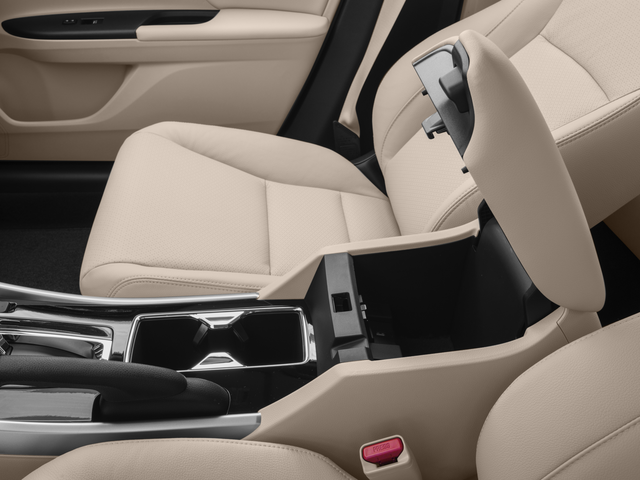 2017 Honda Accord EX-L photo 13