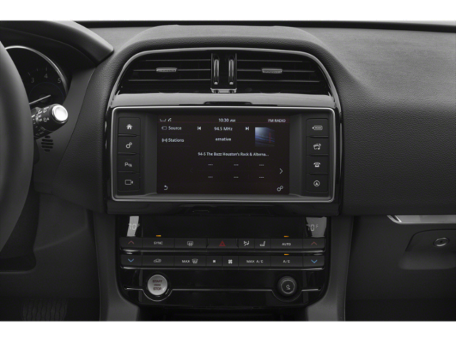 2019 Jaguar F-PACE Premium photo 3