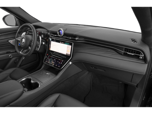 2025 Maserati Grecale photo 11