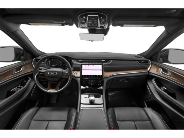 2023 Jeep Grand Cherokee Overland photo 3