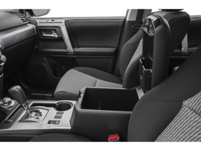 2022 Toyota 4Runner SR5 photo 11