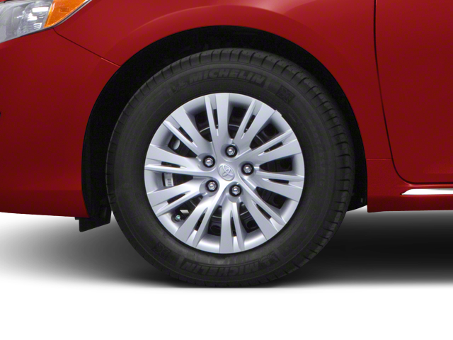 2012 Toyota Camry LE photo 10