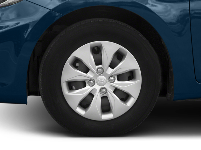 2016 Hyundai Accent SE photo 2