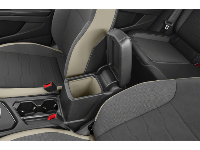 2025 Volkswagen Taos SE photo 11