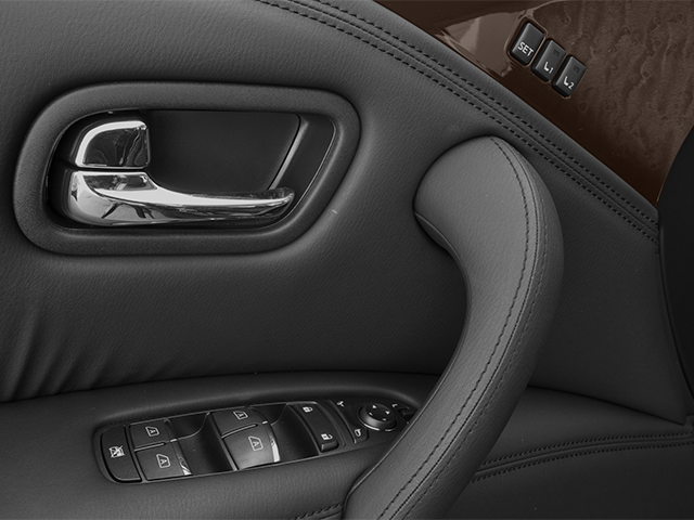 2014 Infiniti QX80 Base photo 18