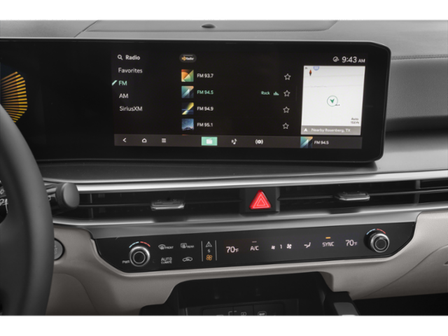 2024 Kia Sorento S photo 6