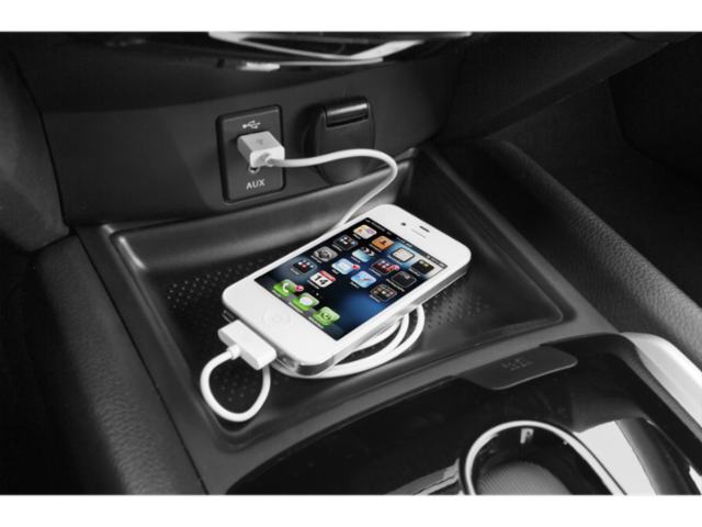 2015 NISSAN ROGUE - Image 13