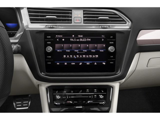 2024 Volkswagen Tiguan SE R-Line Black photo 7