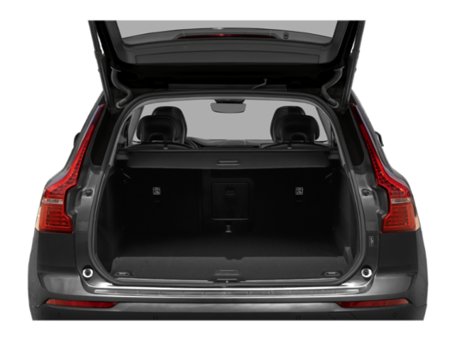 2025 Volvo XC60 B5 Plus photo 6