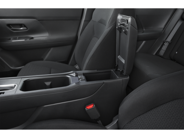2026 Nissan Kicks S photo 4