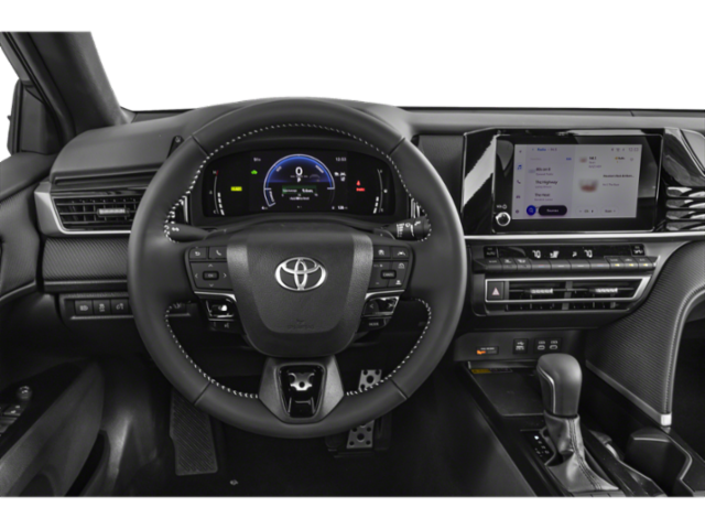 2026 Toyota Camry SE photo 4
