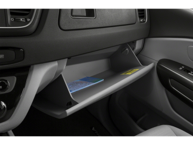 2016 Kia Sedona LX photo 18