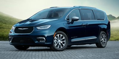 2024 Chrysler Pacifica PHEV Select's photo
