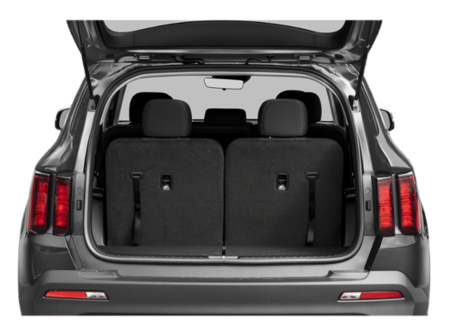 2023 Kia Sorento LX photo 4