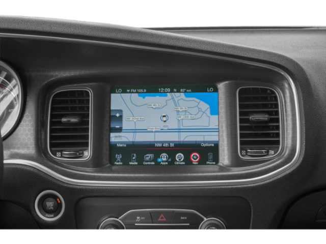 2018 Dodge Charger SXT photo 13