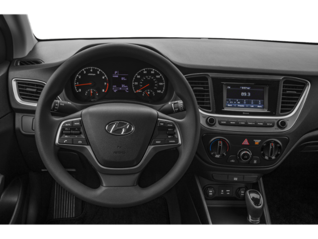 2018 Hyundai Accent SE photo 2