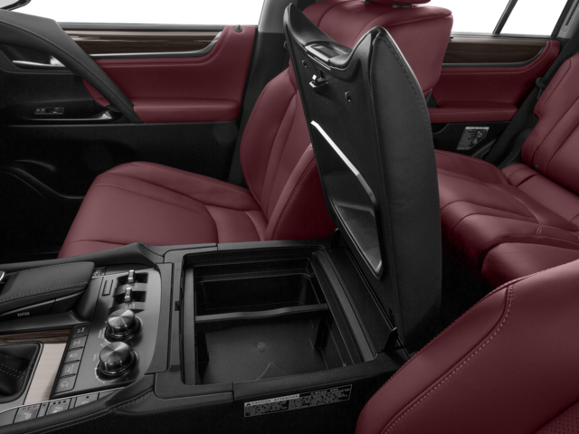 2017 Lexus LX 570 photo 3