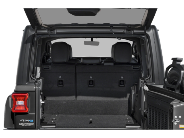 2023 Jeep Wrangler 4xe Rubicon photo 4