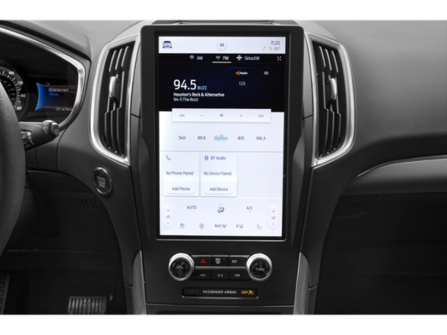 2022 Ford Edge Titanium photo 7