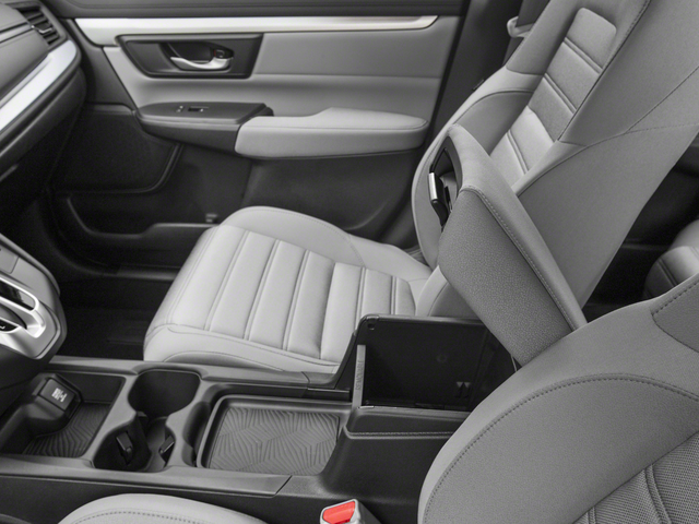 2017 Honda CR-V LX photo 4