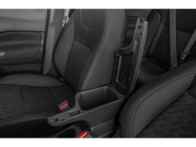 2021 Nissan Kicks S photo 10