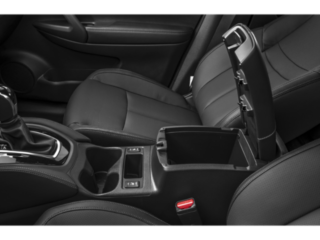 2019 Nissan Rogue SV photo 11