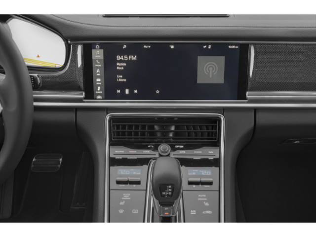 2018 Porsche Panamera 4S photo 2