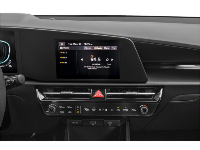2025 Kia Niro LX photo 7