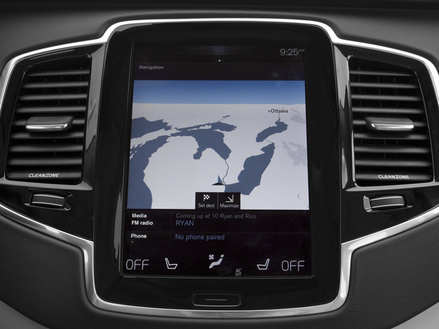 2016 Volvo XC90 T6 Momentum photo 25