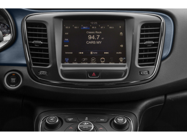 2015 CHRYSLER 200 - Image 9