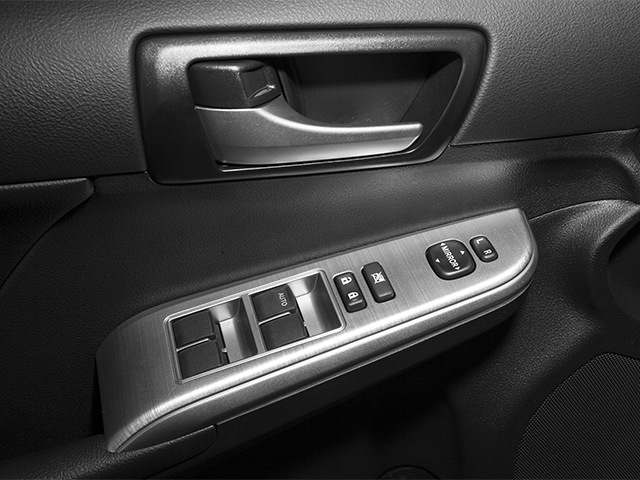 2014 Toyota Camry L photo 14