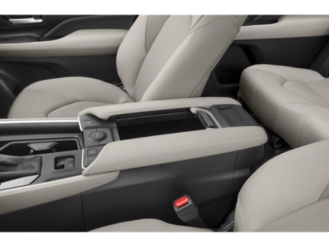 2026 Toyota Grand Highlander LE photo 11