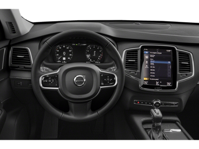2020 Volvo XC90 T6 Momentum photo 3