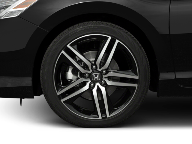 2017 Honda Accord Touring photo 4