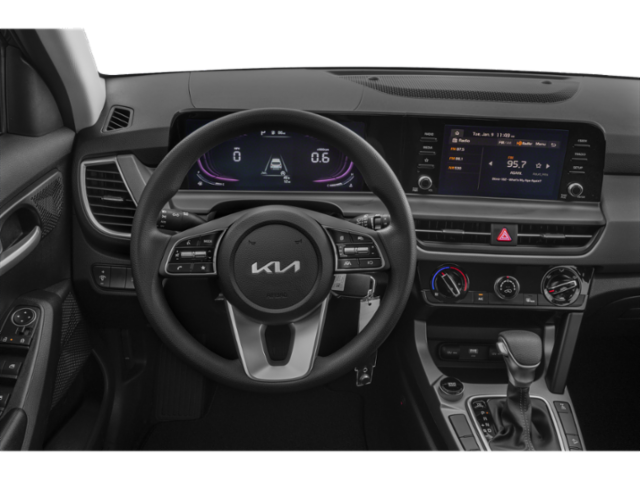 2026 Kia Seltos LX photo 4