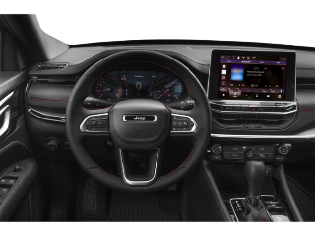 2025 Jeep Compass Trailhawk photo 2